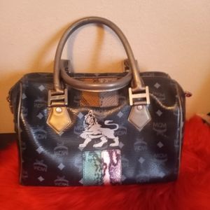 MCM lion bag